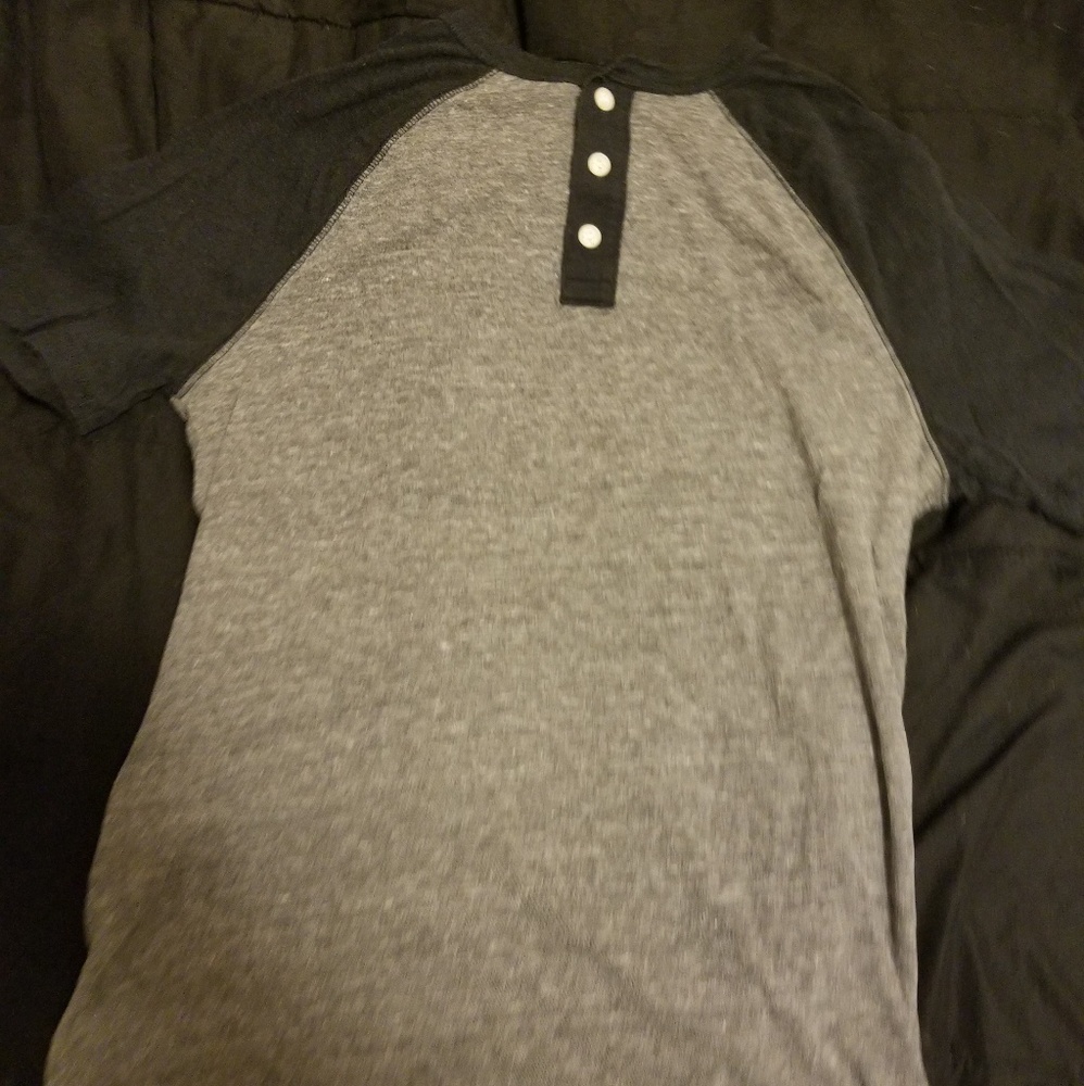Button T Shirt